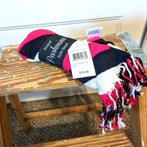 Striped pashmina